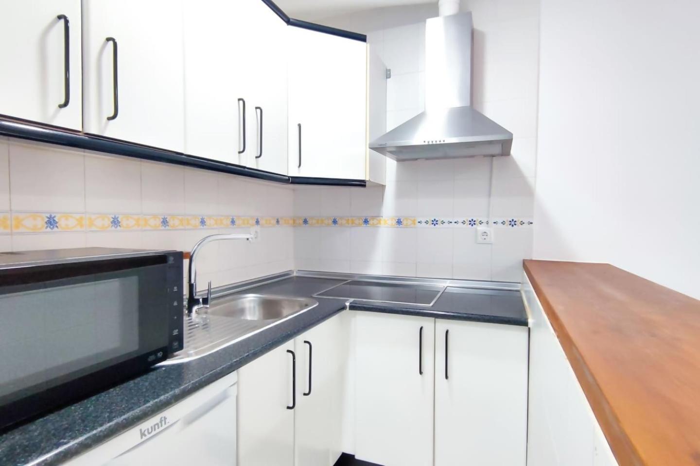 Fantastico Apartamento Totalmente Renovado Torre Del Mar Εξωτερικό φωτογραφία